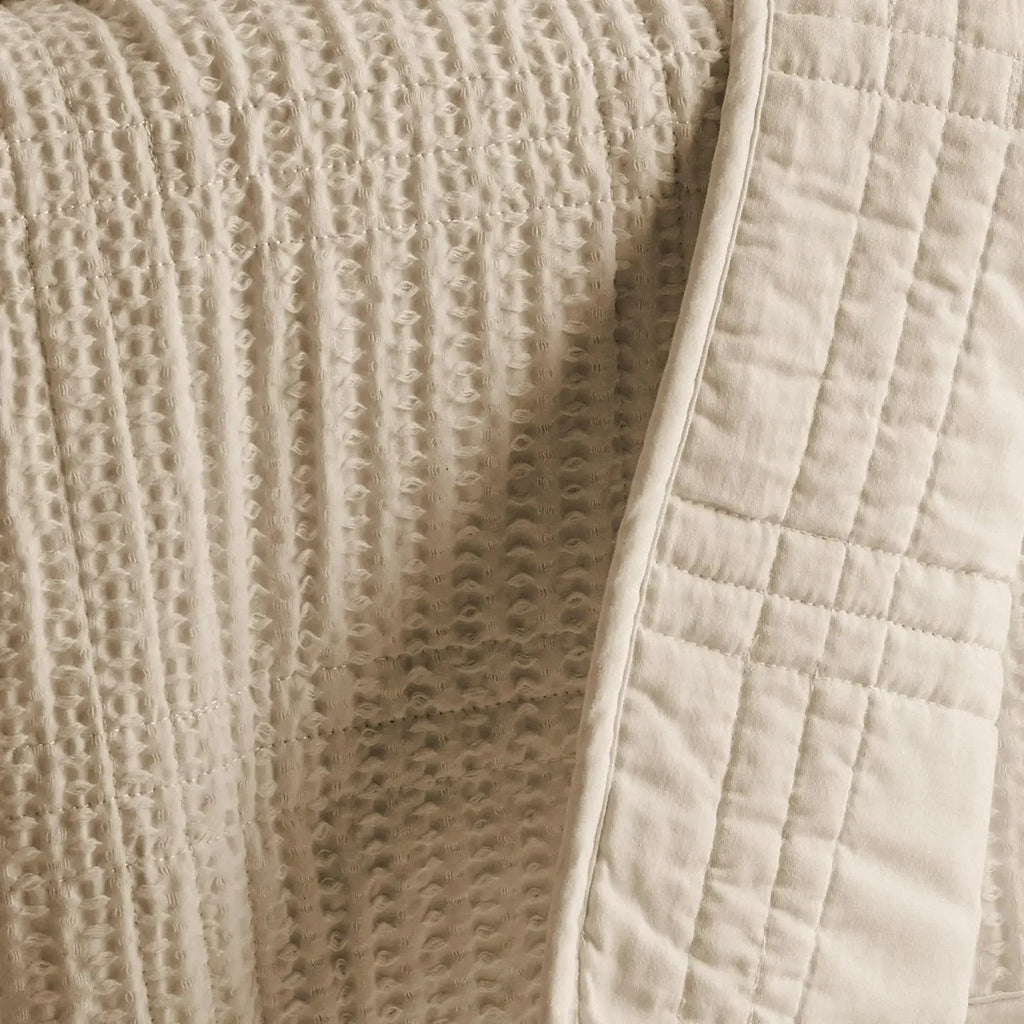 Cloud Waffle Reversible Cotton Quilt Set