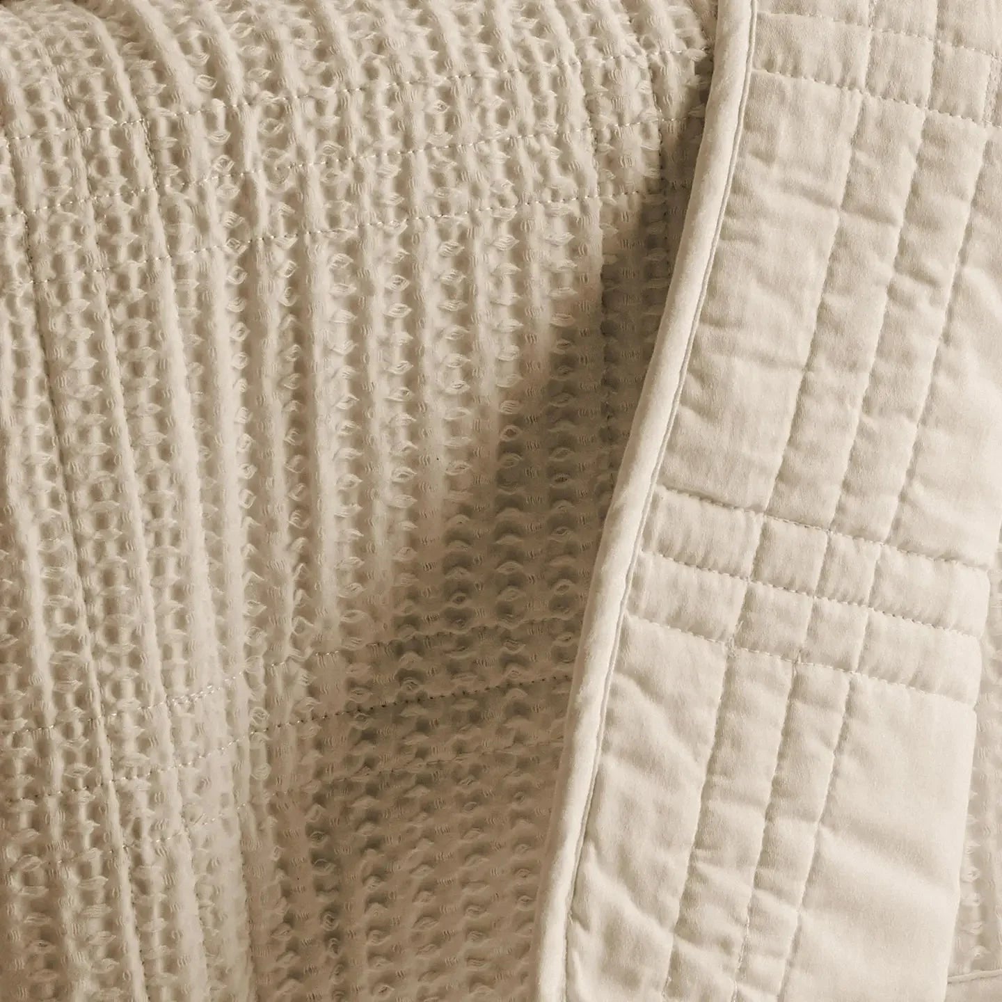 Cloud Waffle Reversible Cotton Quilt Set