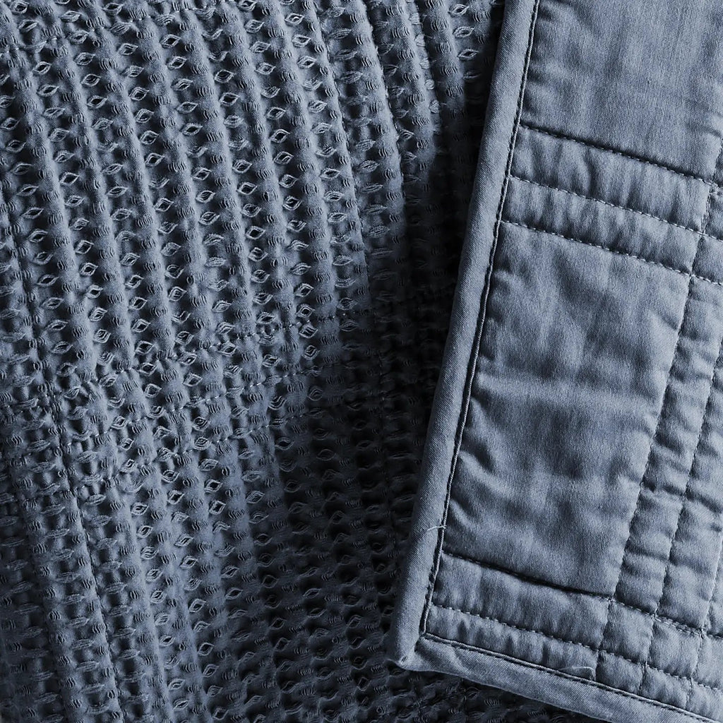 Cloud Waffle Reversible Cotton Quilt Set