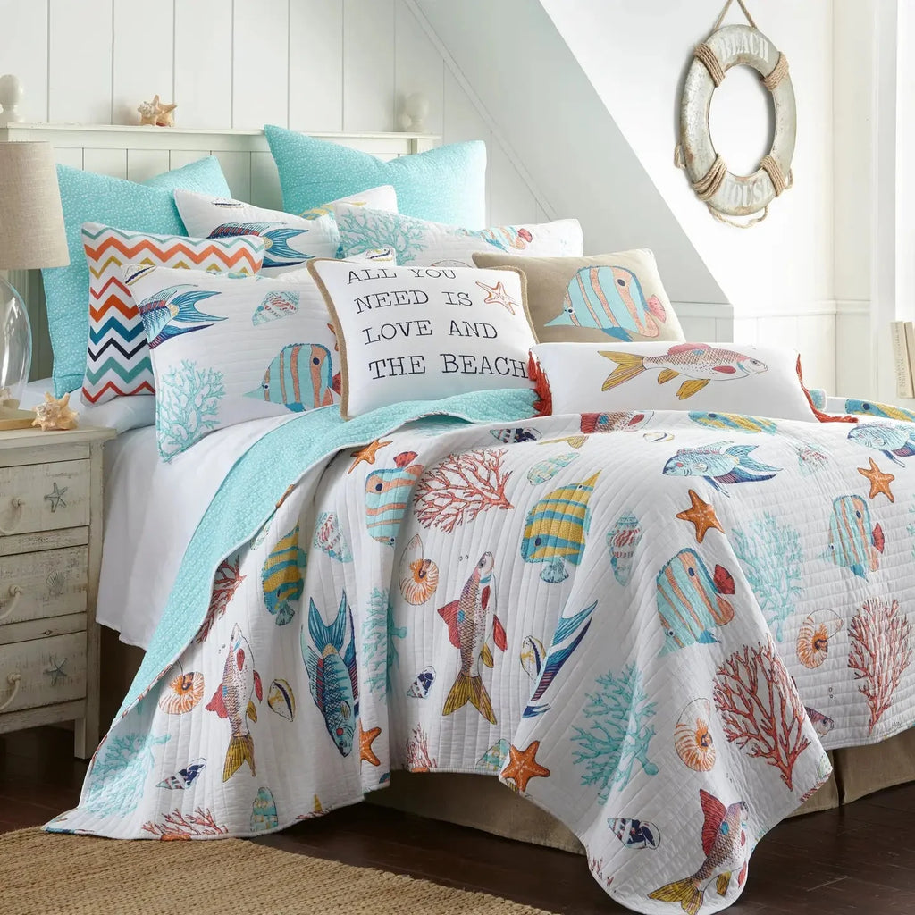 Barrier Reef Life Is Good At The Beach Pillow