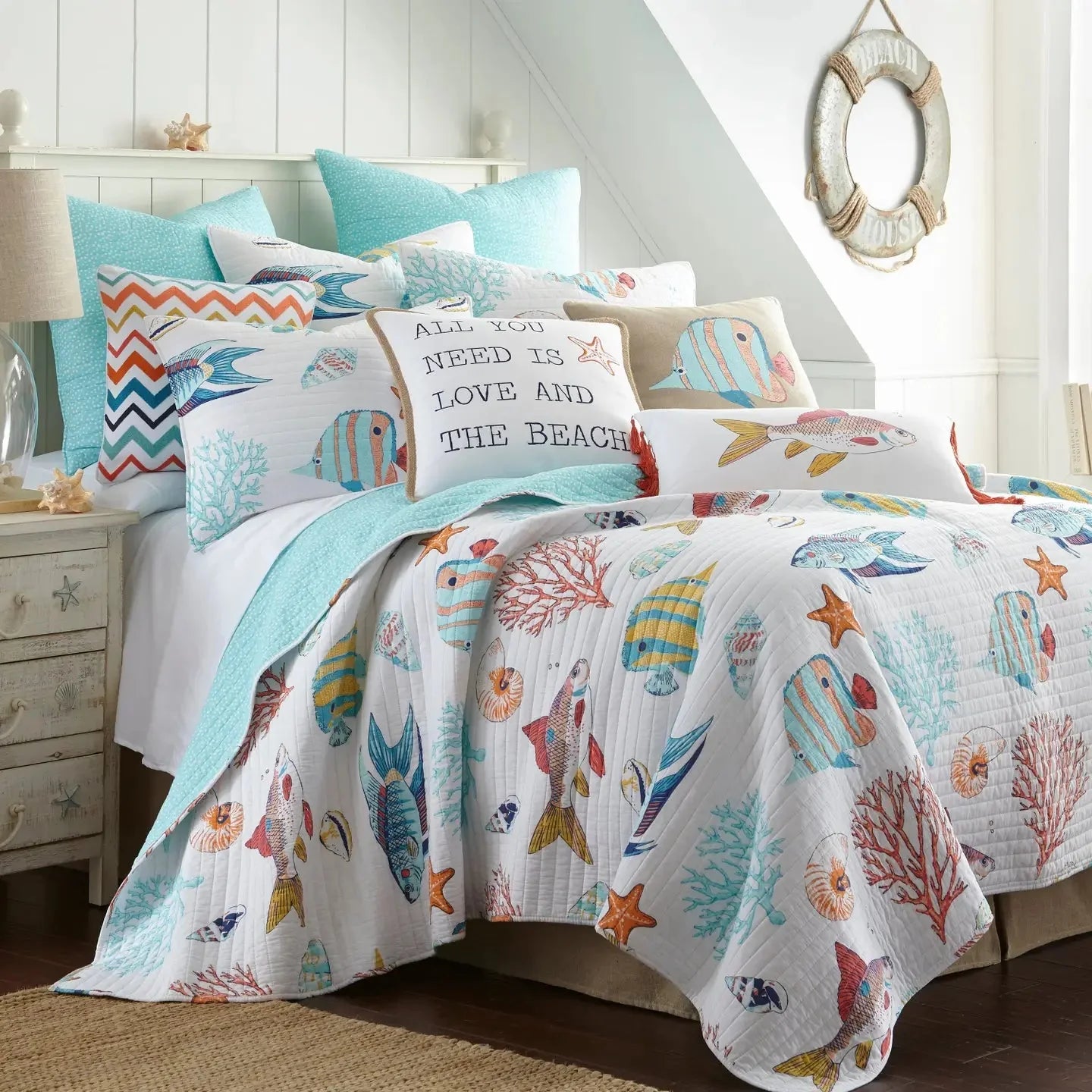 Barrier Reef Life Is Good At The Beach Pillow