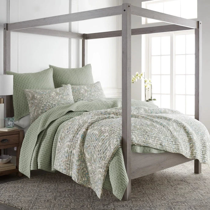 Beautiful Cross Stitch 100% Cotton Quilt Set - Sage