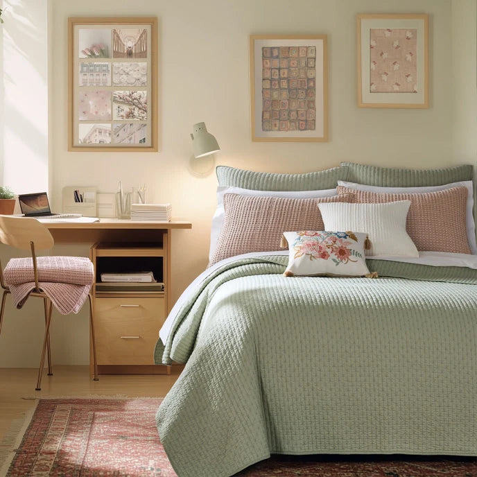 Beautiful Cross Stitch 100% Cotton Quilt Set - Sage