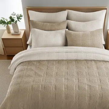 Cloud Waffle Reversible Cotton Quilt Set