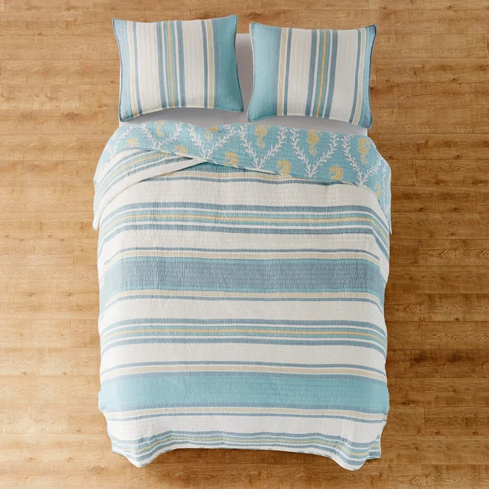 Coastal Bedding Ensembles Complete Queen - 7PC Kailua