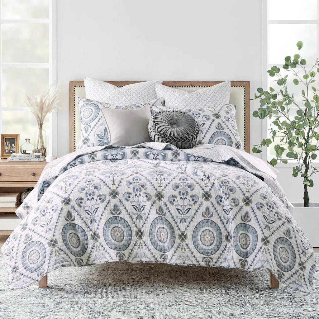 Maeve Neutral Quilt Set