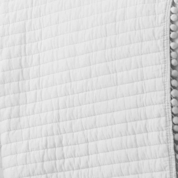 Pom Pom Quilt