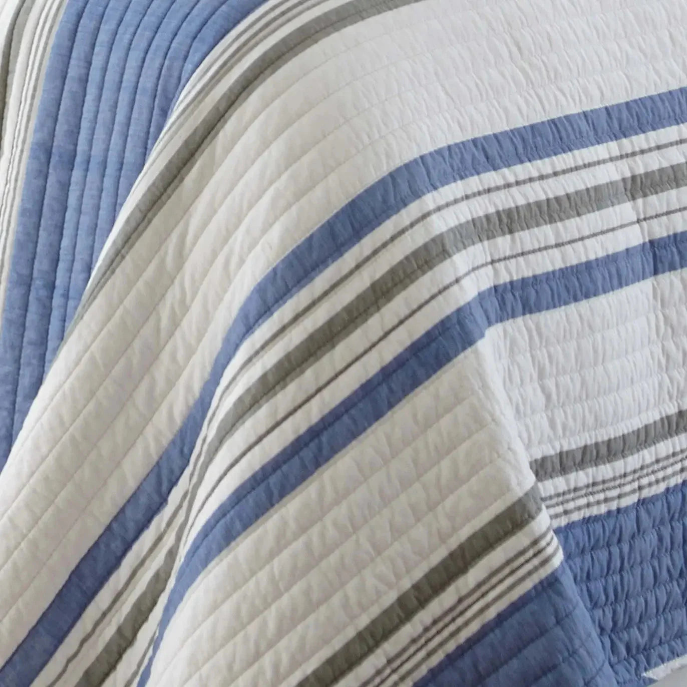 Complete 7PC St. Bart Coastal Bedding Ensemble