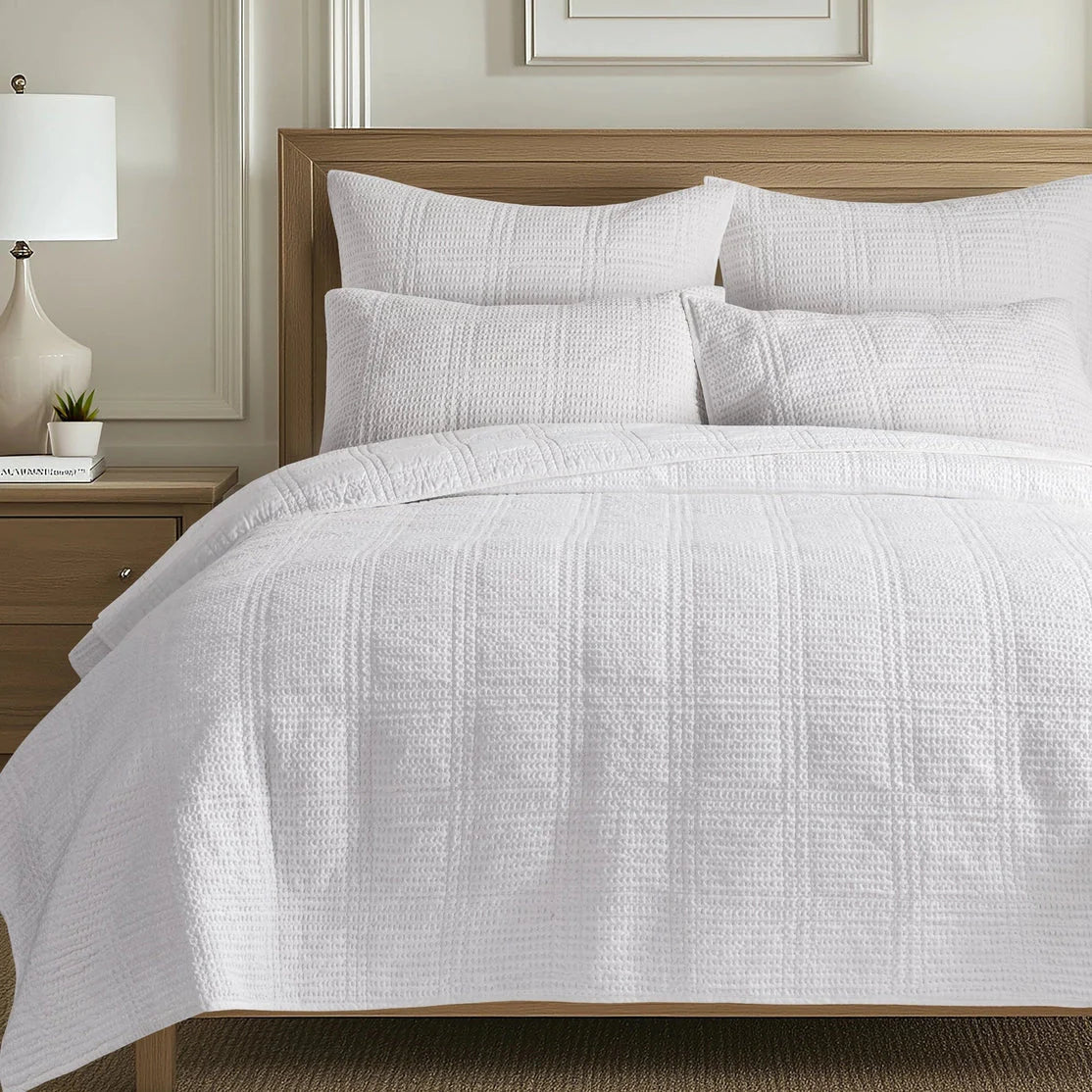 Cloud Waffle Reversible Cotton Quilt Set