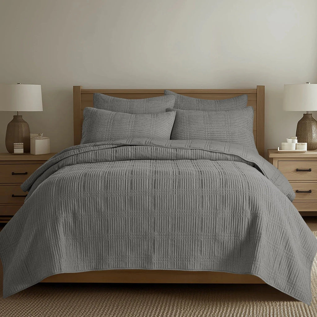 Cloud Waffle Reversible Cotton Quilt Set